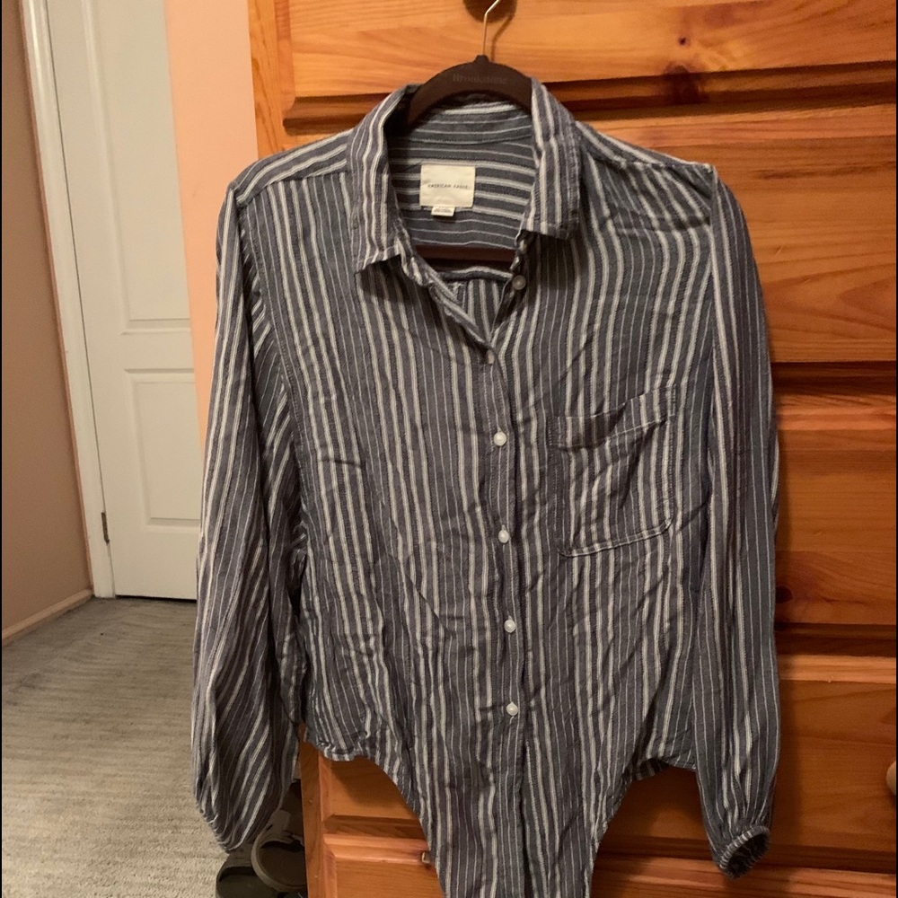 Button down semi crop shirt